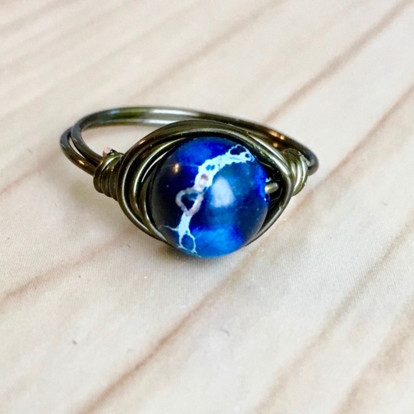 Blue Jasper Bead Copper Wire Ring - Picture 3 of 9